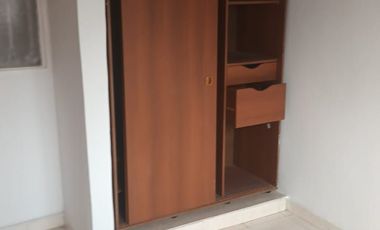 CENTRAL Y AMPLIA CASA 