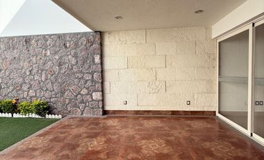 Casa en renta en Villas del Campestre