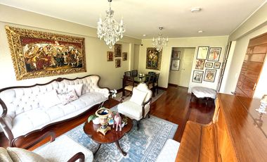 VENDO LINDO DPTO FRENTE A PARQUE MUY CENTRICO