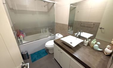 VENDO LINDO DPTO FRENTE A PARQUE MUY CENTRICO