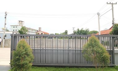 An Affordable, Lovely 3 BRM, 2 Bath Home For Sale In Central Nong Bua Lam Phu City, Thailand