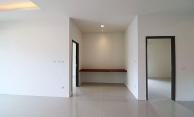 An Affordable, Lovely 3 BRM, 2 Bath Home For Sale In Central Nong Bua Lam Phu City, Thailand
