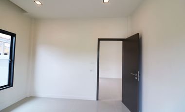 An Affordable, Lovely 3 BRM, 2 Bath Home For Sale In Central Nong Bua Lam Phu City, Thailand