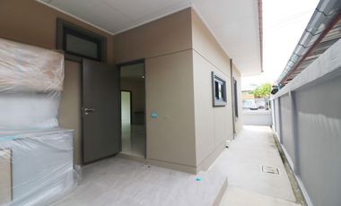An Affordable, Lovely 3 BRM, 2 Bath Home For Sale In Central Nong Bua Lam Phu City, Thailand