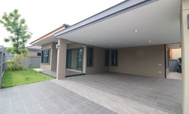 A Desirable 3 Bed, 2 Bath, Corner Block Home For Sale In The City Of Nong Bua Lam Phu, Thailand