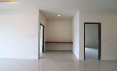 A Desirable 3 Bed, 2 Bath, Corner Block Home For Sale In The City Of Nong Bua Lam Phu, Thailand