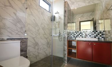 A Desirable 3 Bed, 2 Bath, Corner Block Home For Sale In The City Of Nong Bua Lam Phu, Thailand