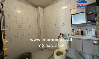 3-storey townhouse, 24 sq m., Uthong Place Village 3, Soi Lam Luk Ka 41/4 (Soi Phiyanon), Lam Luk Ka Road, Phahon Yothin Road, Lam Luk Ka, Pathum Than