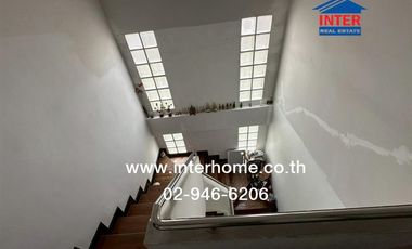 3-storey townhouse, 24 sq m., Uthong Place Village 3, Soi Lam Luk Ka 41/4 (Soi Phiyanon), Lam Luk Ka Road, Phahon Yothin Road, Lam Luk Ka, Pathum Than