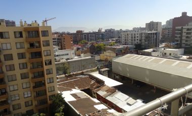 Arriendo Dpto. Dormitorio, baño metro TOESCA