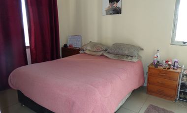 Arriendo Dpto. Dormitorio, baño metro TOESCA
