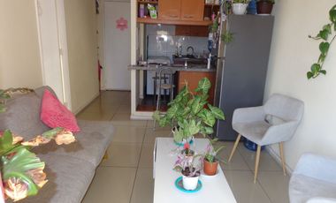 Arriendo Dpto. Dormitorio, baño metro TOESCA
