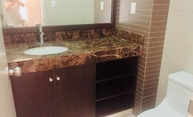 MODERNO DEPARTAMENTO 3 DORMITORIOS CON  JARDIN - PRIMER PISO- SURCO