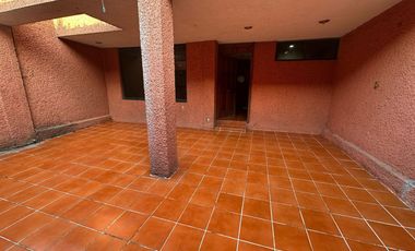 ¡GRAN OPORTUNIDAD! CASA EN VENTA UBICADA EN PEDREGAL SANTO DOMINGO. COYOACAN. LISTA PARA HABITAR. ¡CONOCELA!