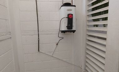 AMUEBLADO en RENTA Fuentes Residencial a un lado de Kellogg's