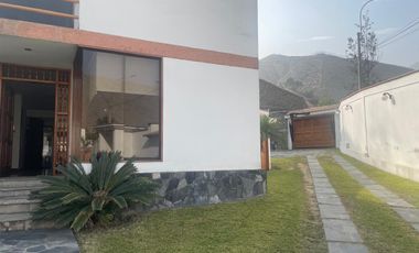 VENDO O ALQUILO HERMOSA CASA EN CONDOMINIO