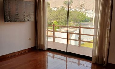 VENDO O ALQUILO HERMOSA CASA EN CONDOMINIO