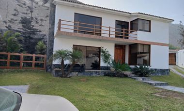 VENDO O ALQUILO HERMOSA CASA EN CONDOMINIO