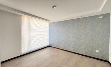 ARRIENDO / VENDO LINDA CASA EN CONJUNTO CUMBAYA