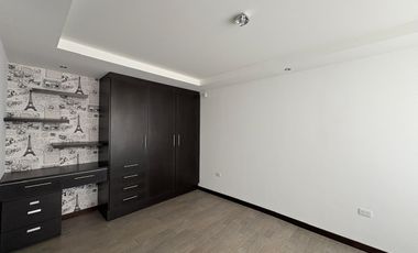 ARRIENDO / VENDO LINDA CASA EN CONJUNTO CUMBAYA