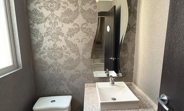 ARRIENDO / VENDO LINDA CASA EN CONJUNTO CUMBAYA