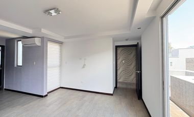 ARRIENDO / VENDO LINDA CASA EN CONJUNTO CUMBAYA