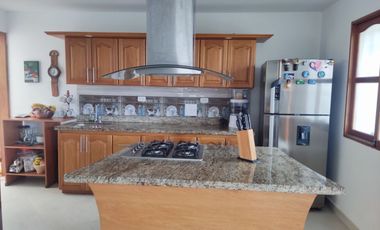 VENDO EXPECTACULAR FINCA DE RECREO EN MARINILLA
