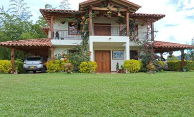 VENDO EXPECTACULAR FINCA DE RECREO EN MARINILLA