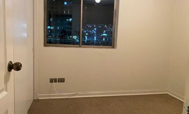 SE VENDE DEPTO EN COND. JARDINES DEL SUR.