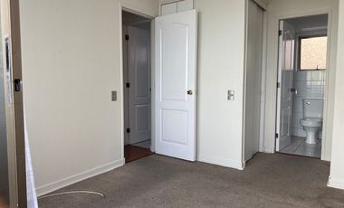 SE VENDE DEPTO EN COND. JARDINES DEL SUR.