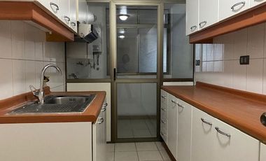 SE VENDE DEPTO EN COND. JARDINES DEL SUR.