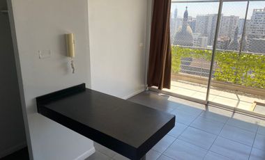 Imperdible vista de Santiago Centro, SE VENDE LOFT a pasos Metro Parque Almagro