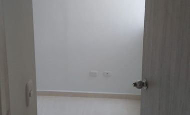 SE ARRIENDA APARTAMENTO CONJUNTO  GRAN ALICANTE GIRON