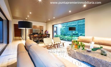 Residencia Renta Lomas del Valle Lujo Colinas de San Javier Providencia Zapopan