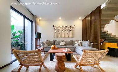 CASA EN RENTA DE LUJO RINCONADA DEL BOSQUE ZONA DORADA ZAPOPAN