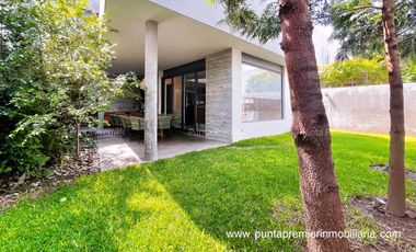 CASA EN RENTA DE LUJO RINCONADA DEL BOSQUE ZONA DORADA ZAPOPAN