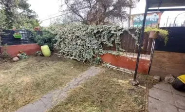 Gran Propiedad Esquina, Con Excelente Ubicación (rebajado)