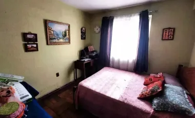 Gran Propiedad Esquina, Con Excelente Ubicación (rebajado)