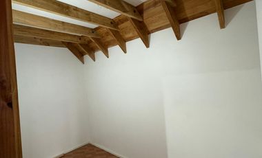 Arriendo Oficina sector comercial Villarrica.