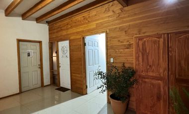 Arriendo Oficina sector comercial Villarrica.