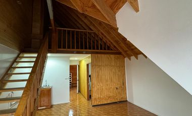 Arriendo Oficina sector comercial Villarrica.
