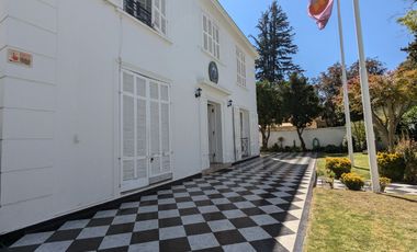 Venta Casa Gran Terreno Metro Escuela Militar