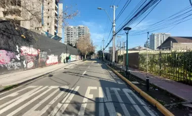 Se Vende Casa A Cuadra De Metro Lo Ovalle (precio Rebajo).