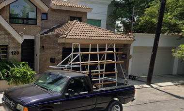 Bonita Casa en Remate en San Pedro Garza García Nuevo León