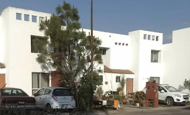 VENTA DE CASA EN TLAJOMULCO DE ZUÑIGA COL ALTUS BOSQUES