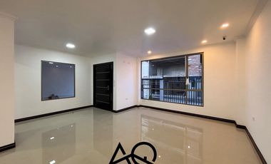 Casa en venta en Loja sector PROURVI