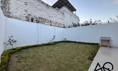 Casa en venta en Loja sector PROURVI