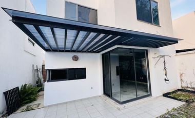 Casa en venta de 3 recamaras en Bali Playa del Carmen
