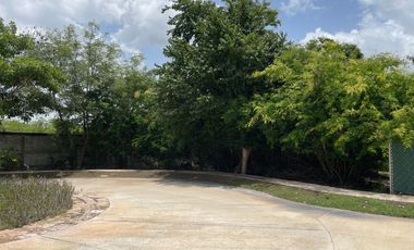 Terreno en Venta en Esquina en Yucatan Country Club Mérida