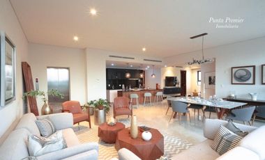 Departamento en Puerta las Lomas en Venta de Lujo Zona Dorada Zapopan